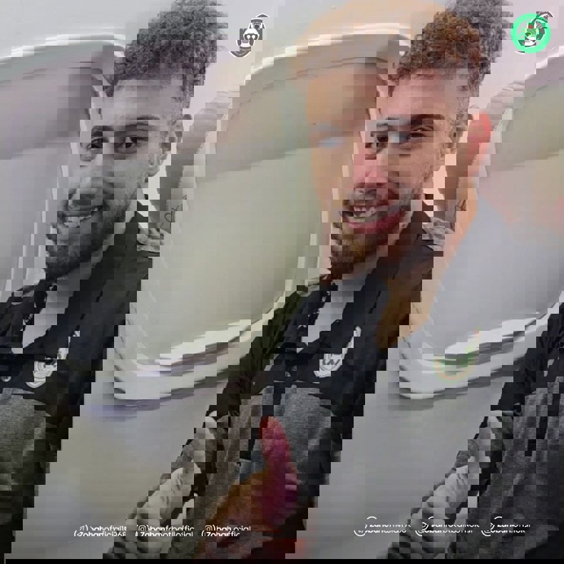 2070827