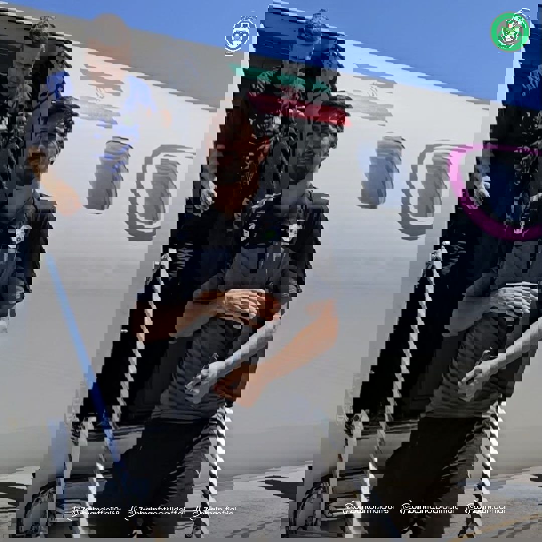 2070832