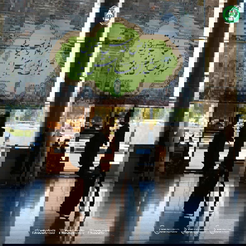2070831