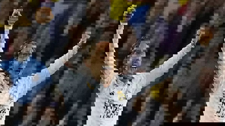2070845