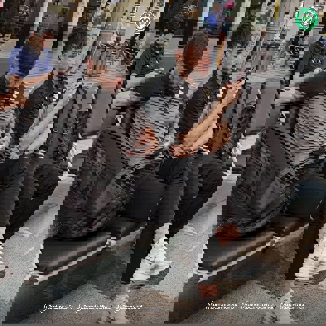 2070828