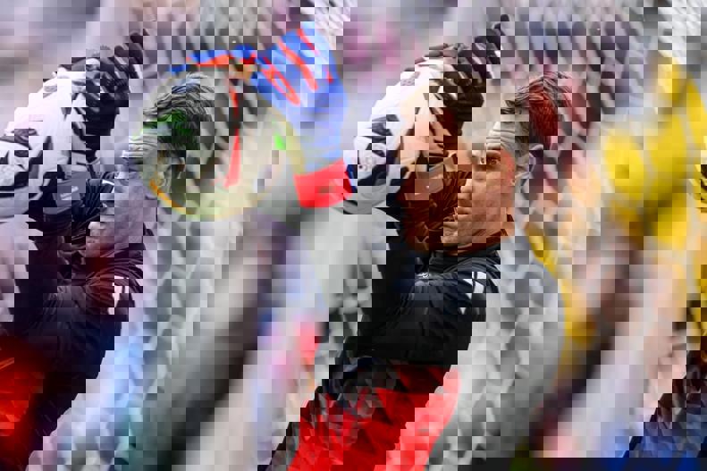 2071037