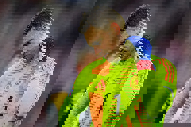 2071036