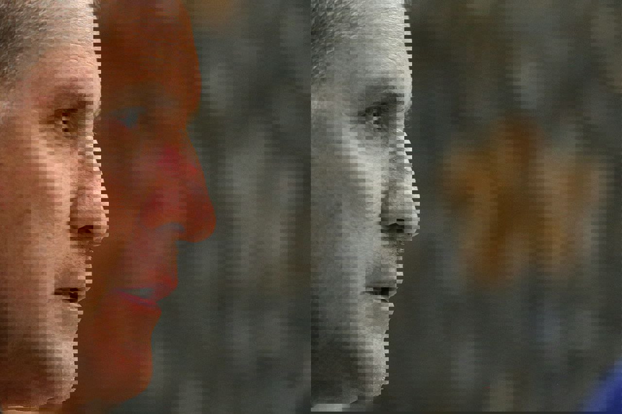 2070938