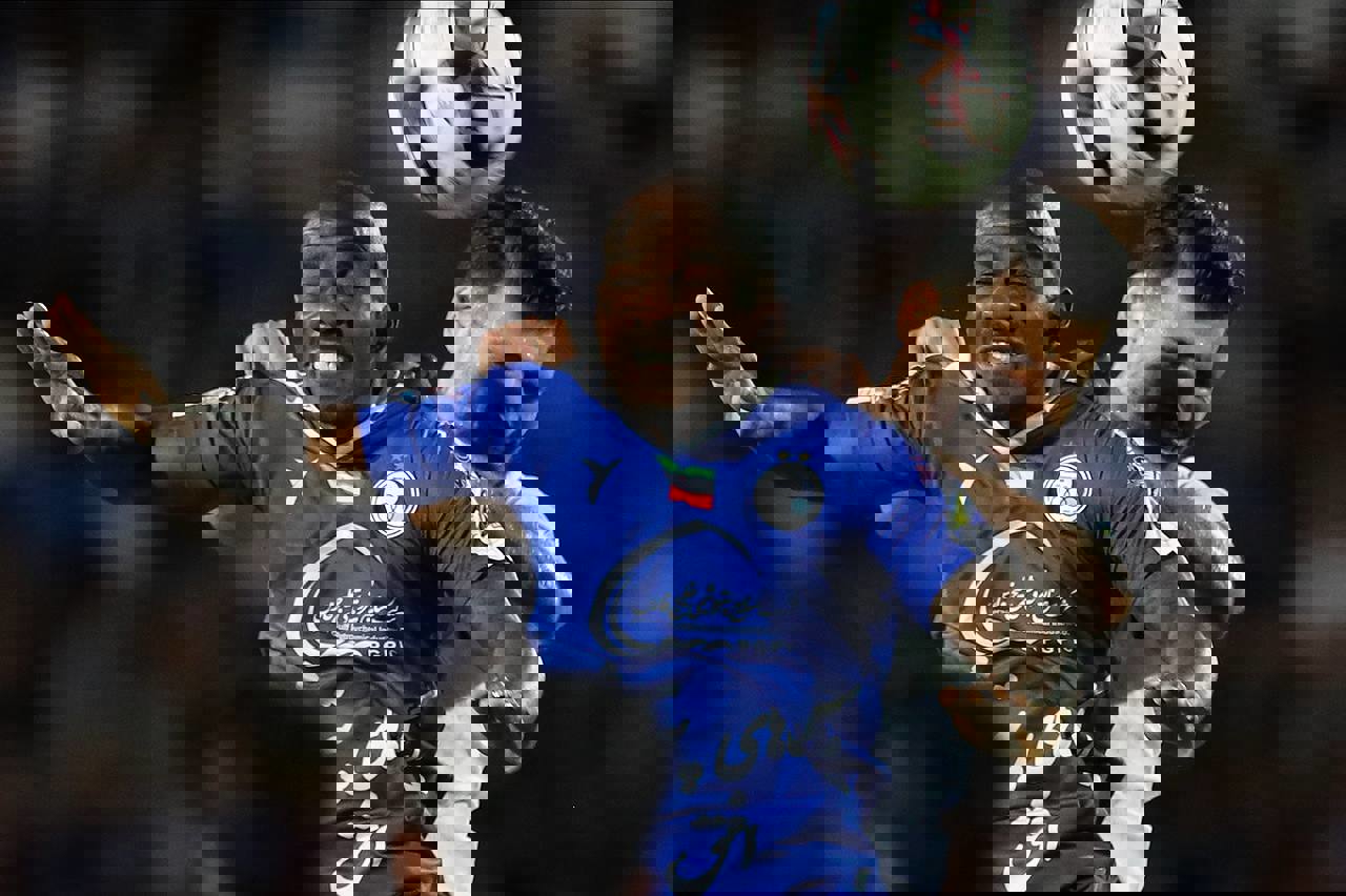 2071912