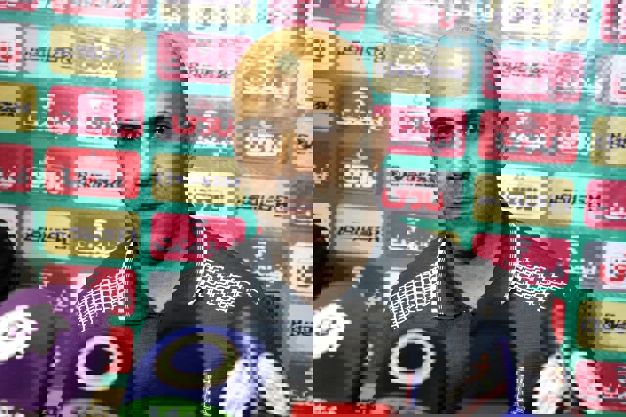 2071442