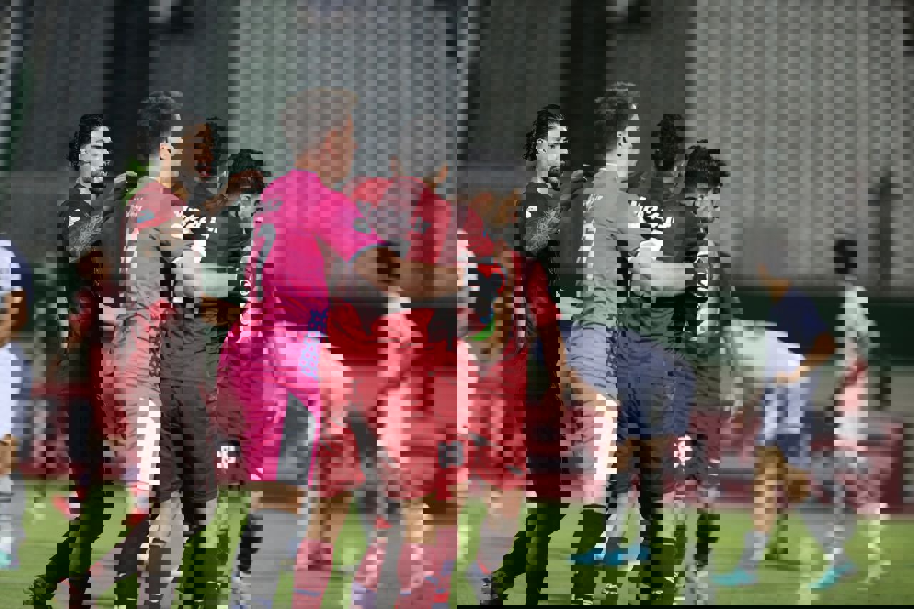 2071556