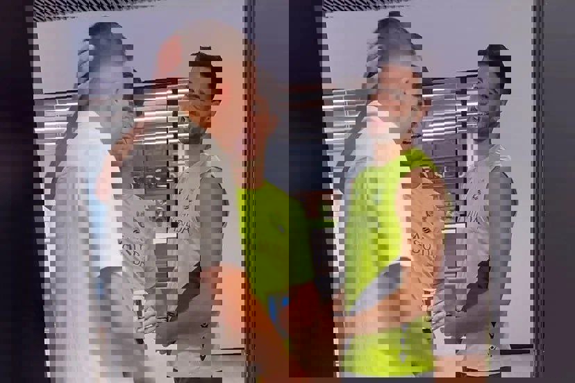 2071687