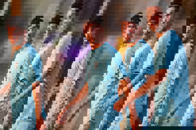 2071941