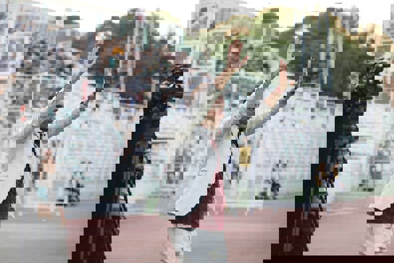 2071985