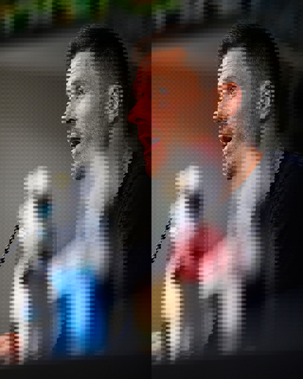2071999