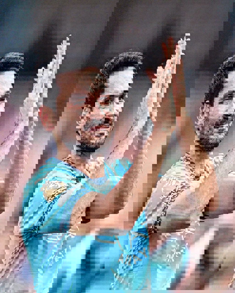 2072319