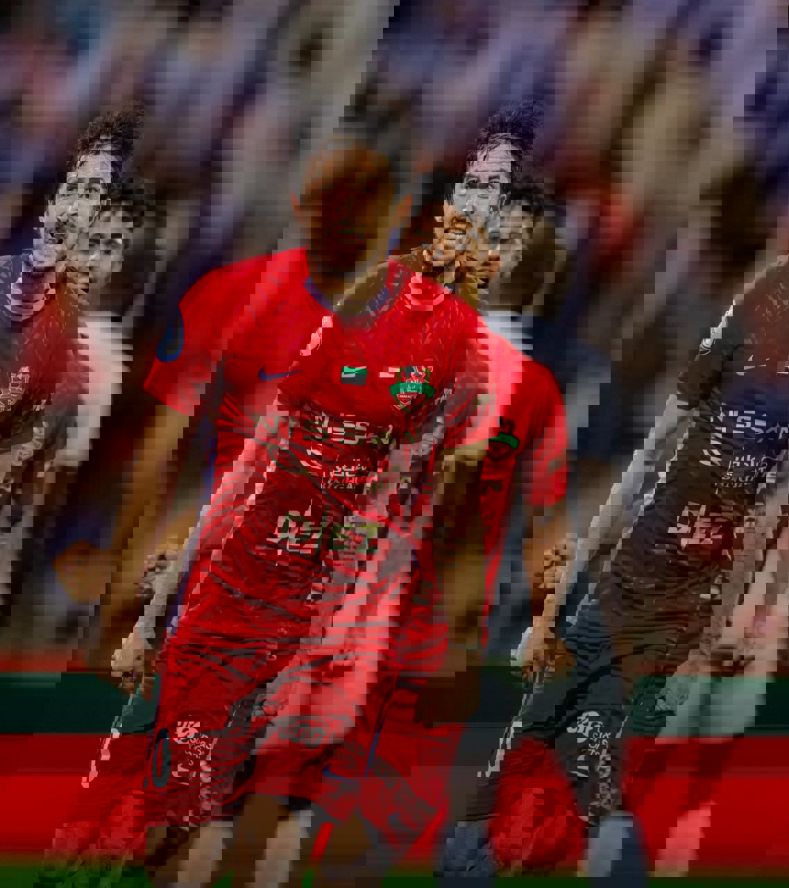 2072282