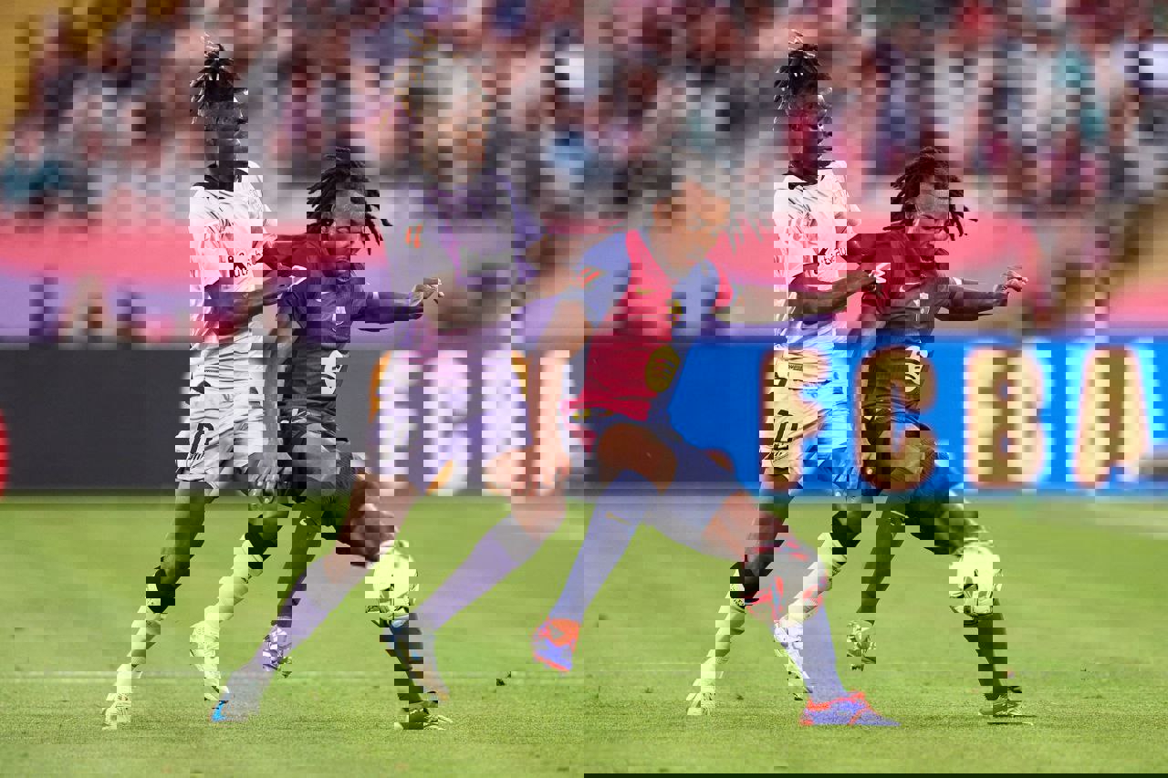 2072392