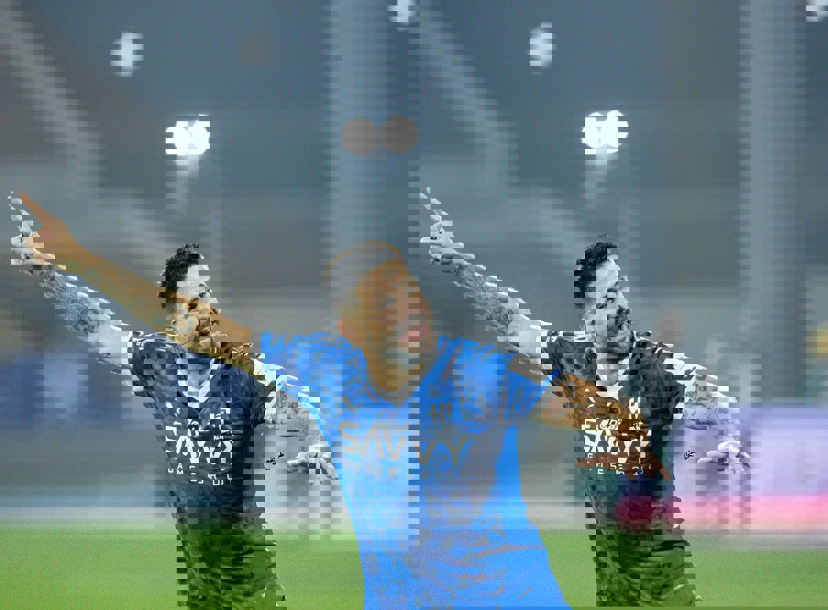 2072466