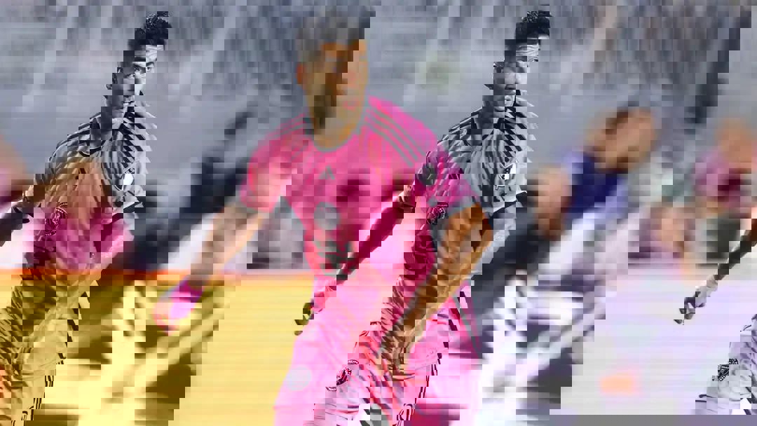 2072493