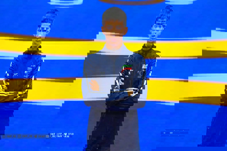 2072745