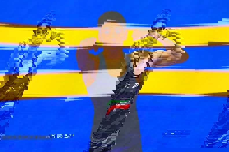 2072740