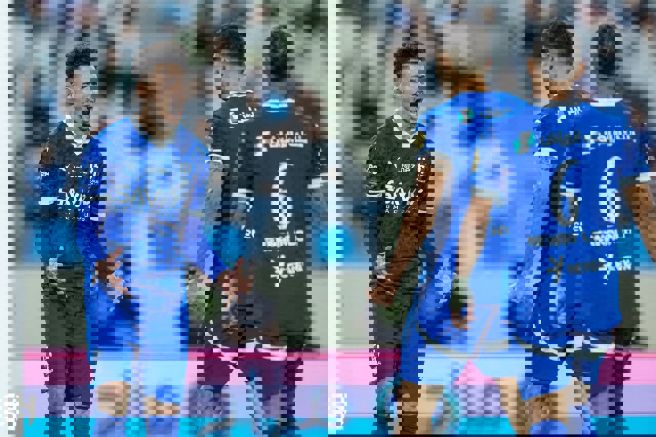 2072808