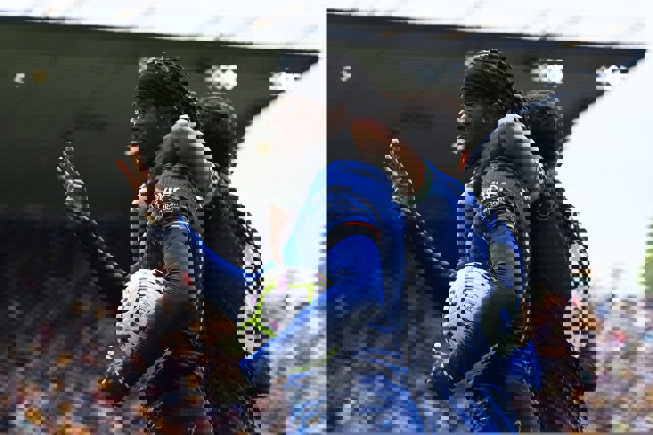 2072695