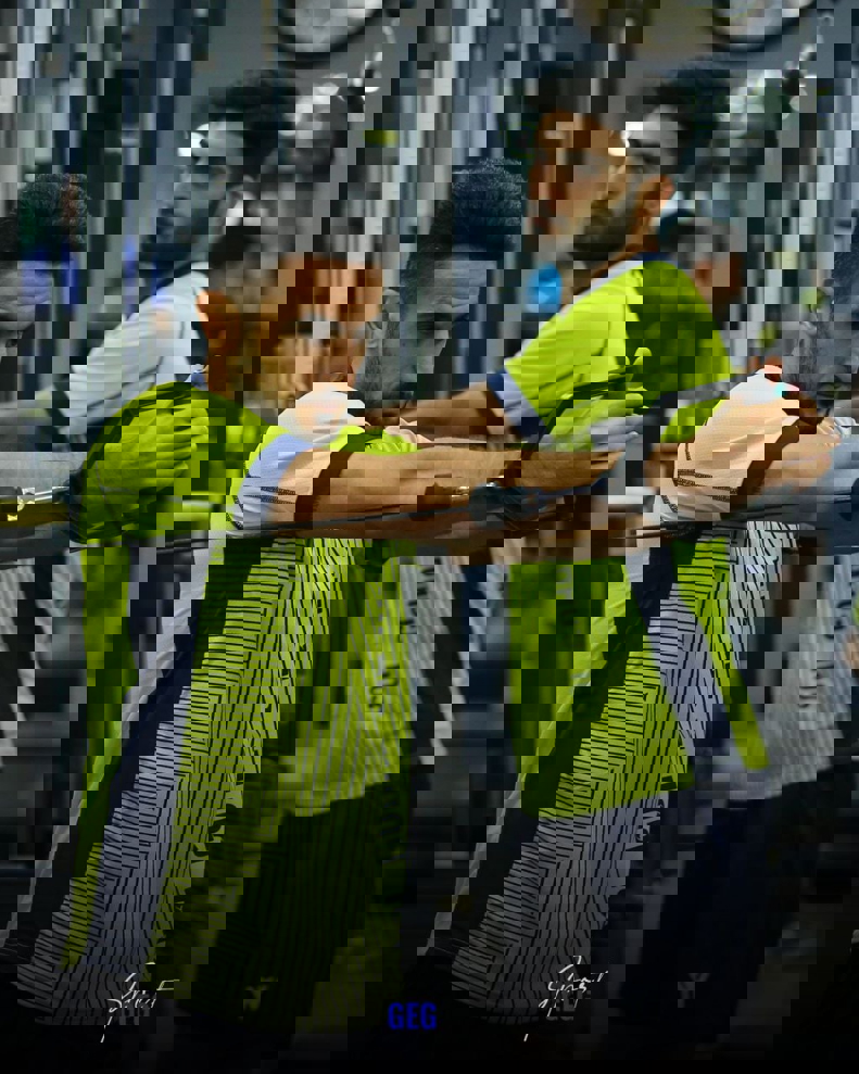2072873