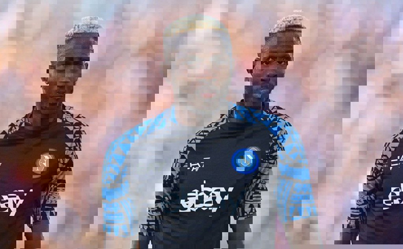 2073072