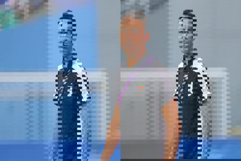 2073153