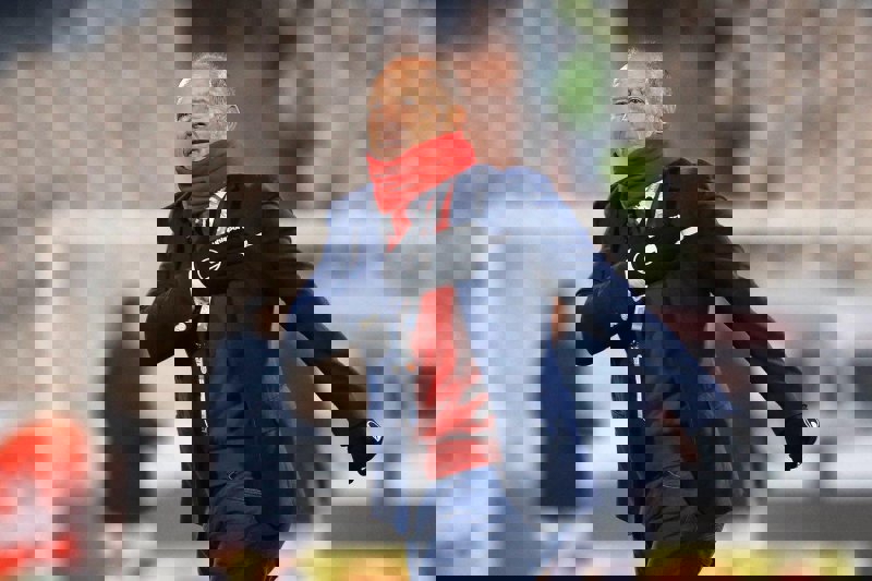 2073174