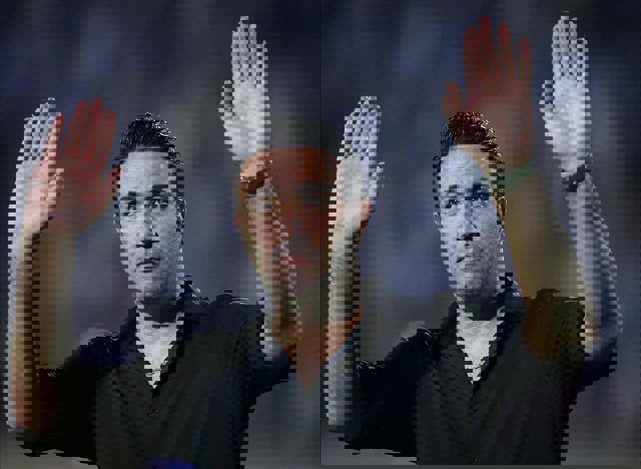 2073319