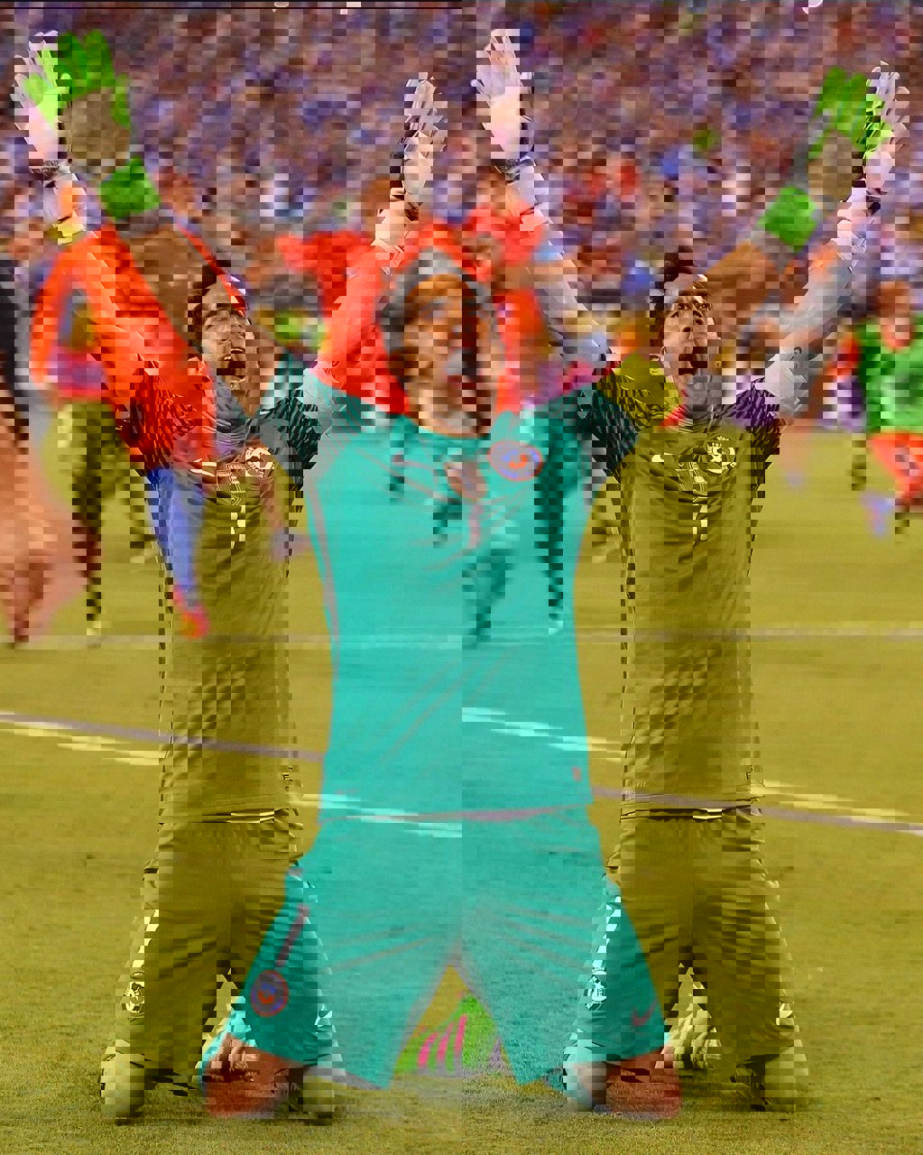 2073394