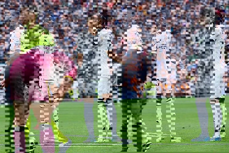 2073377