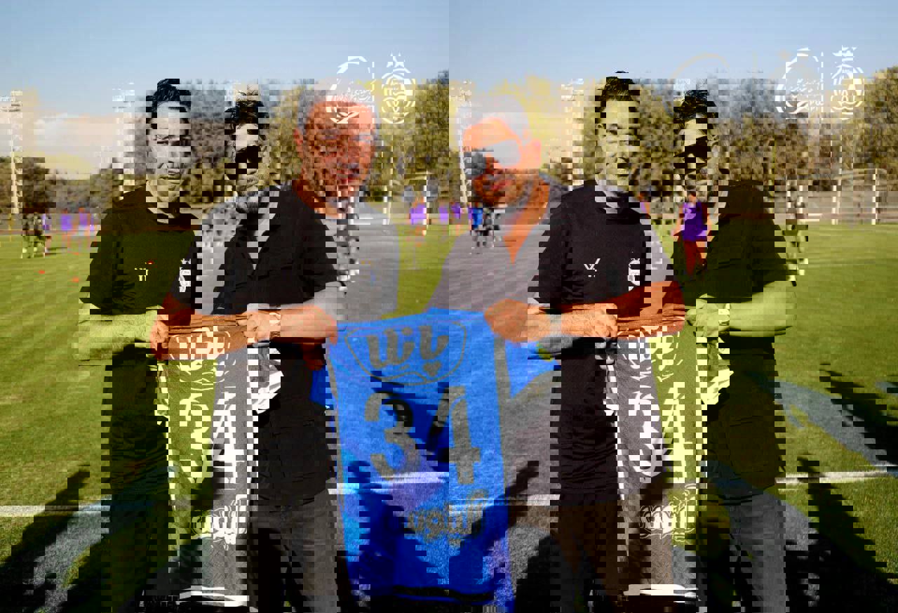 2073517