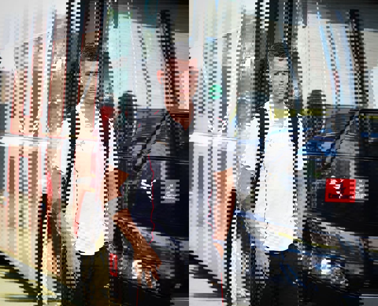 2073574