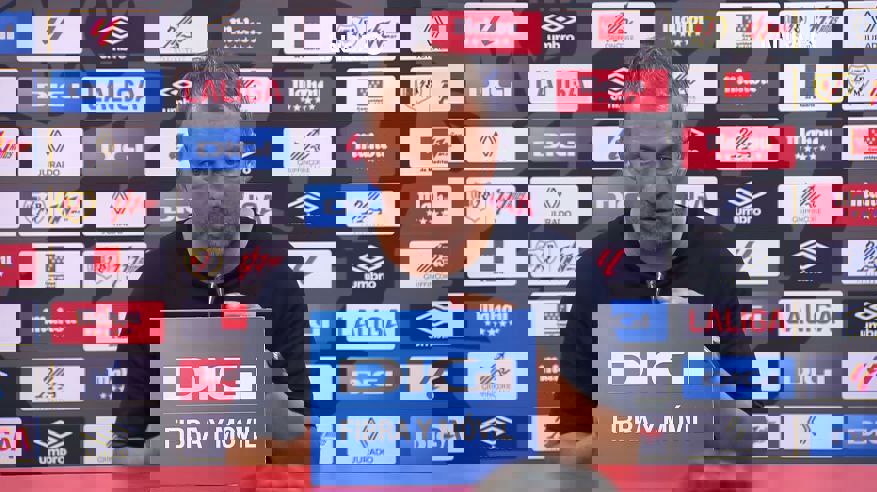 2073677