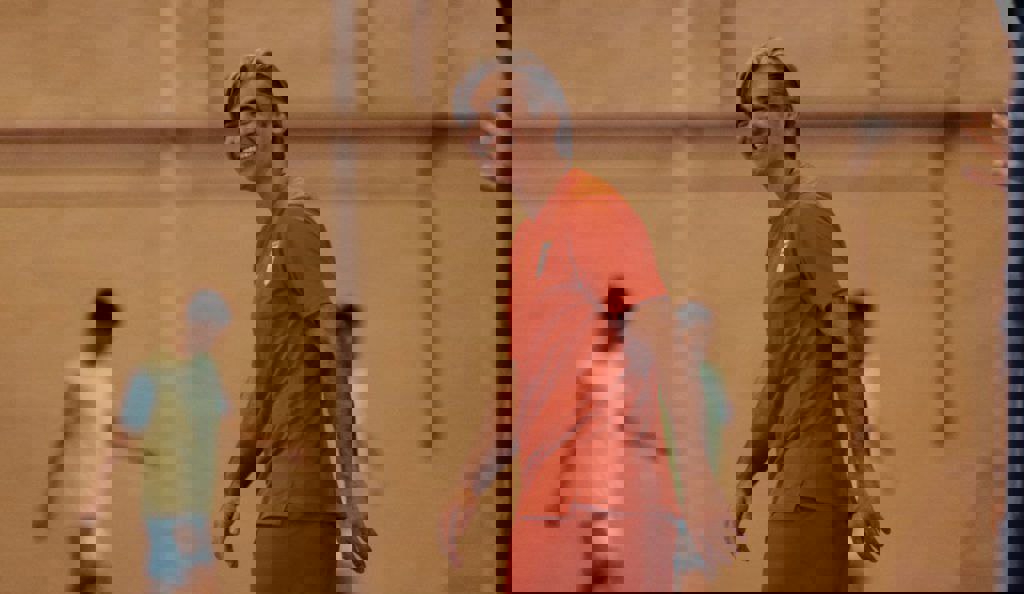 2073686