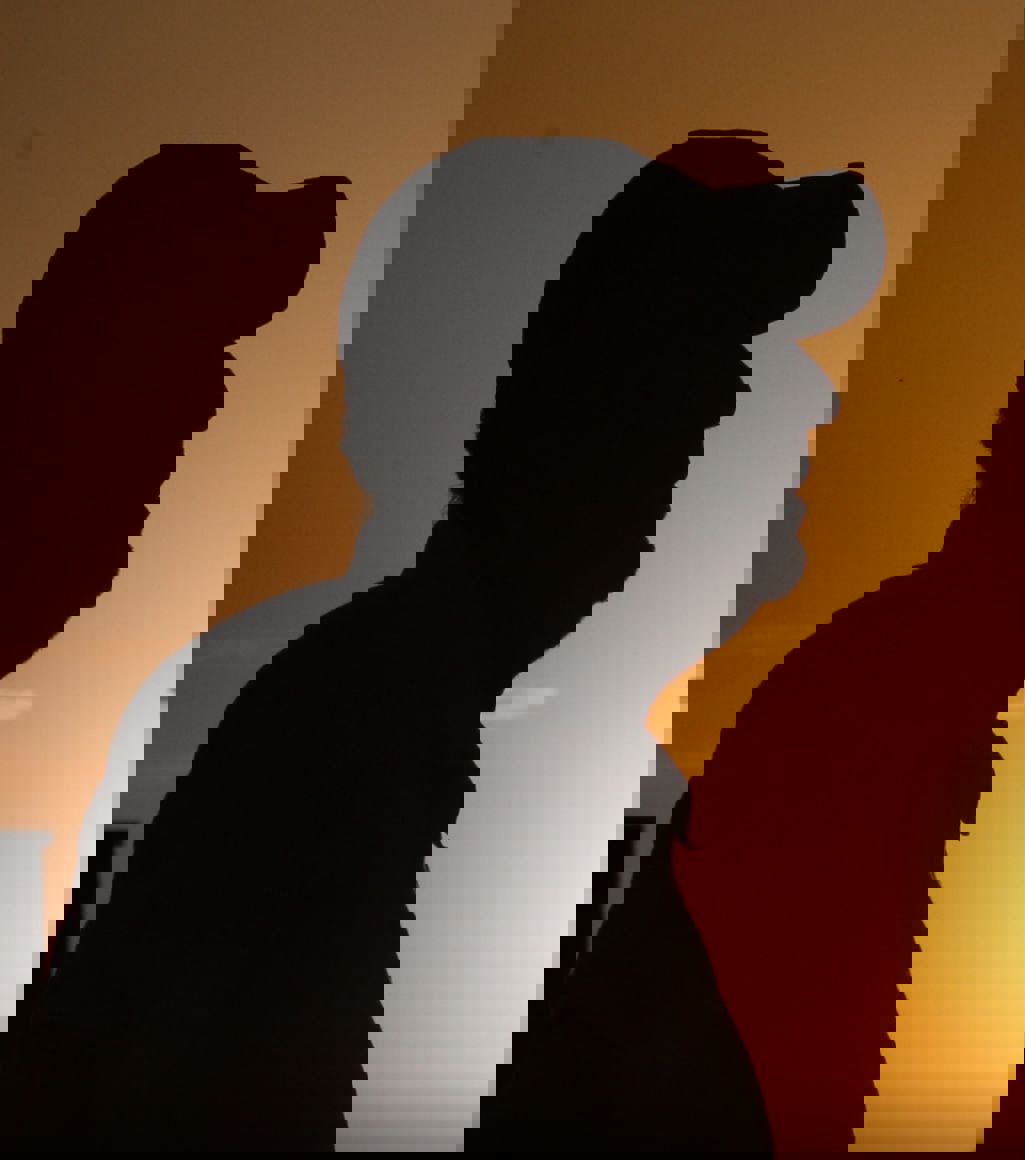 2073816