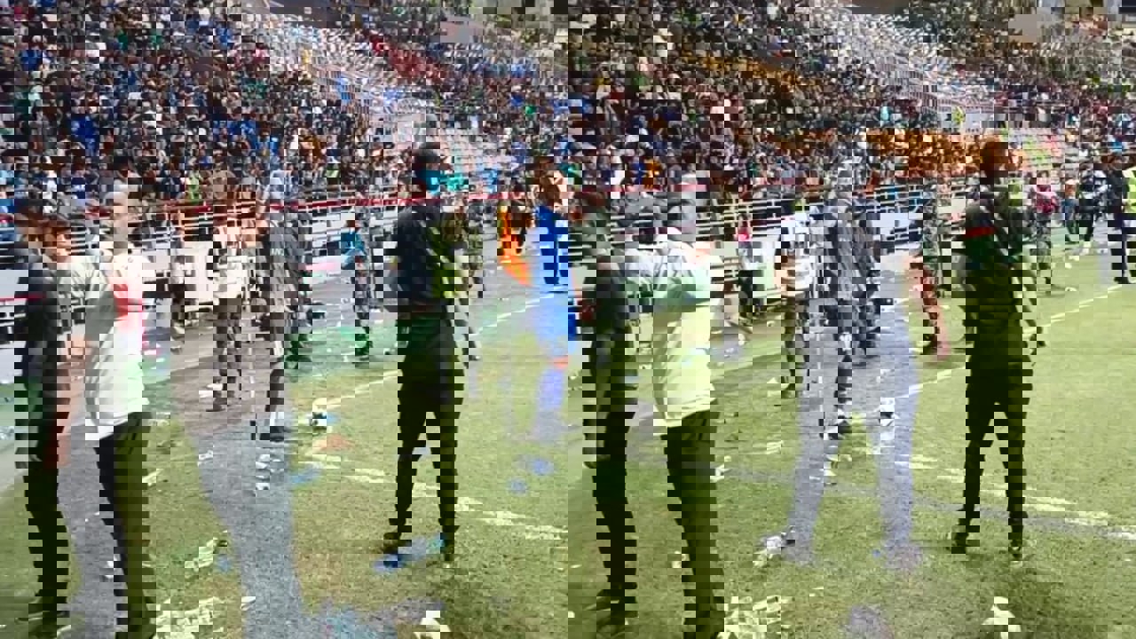 2074469