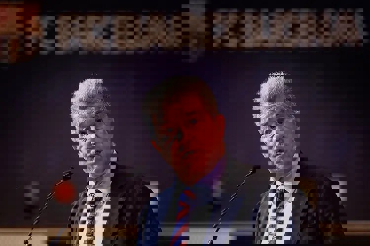2074176
