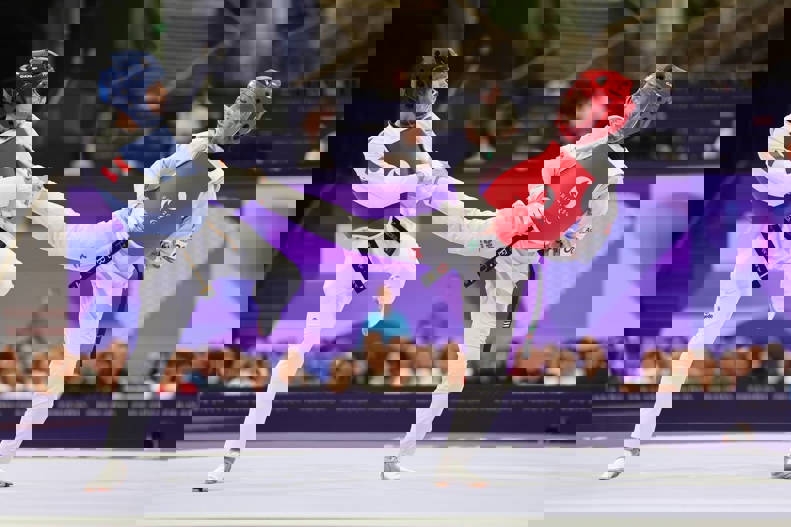 2074171