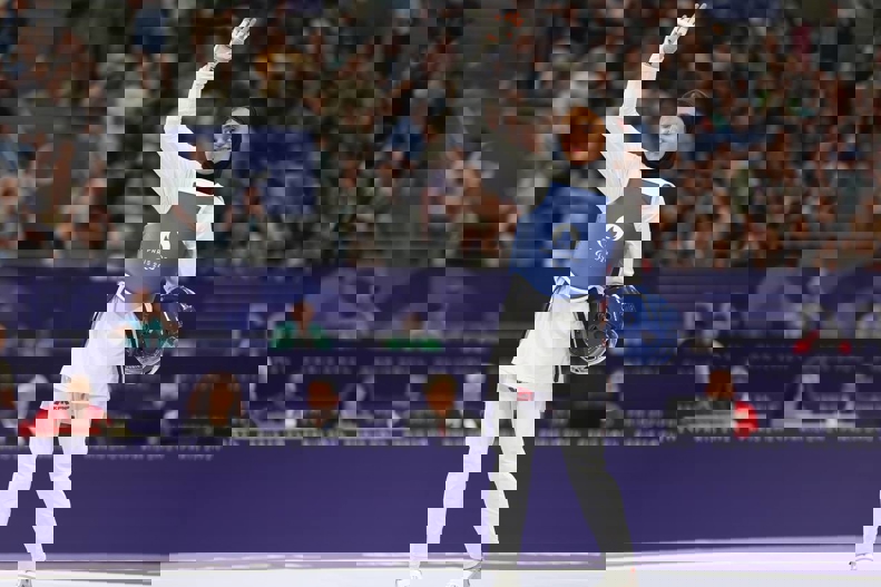 2074128