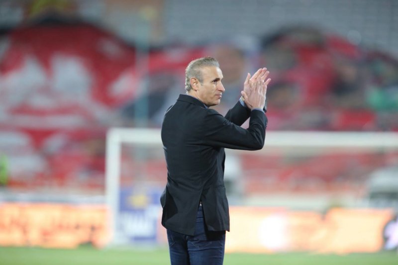 پرسپولیسیها یحیی را تشویق کردند