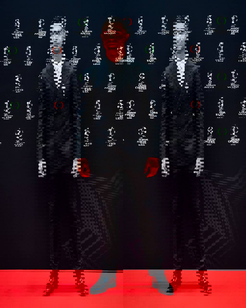 2074313