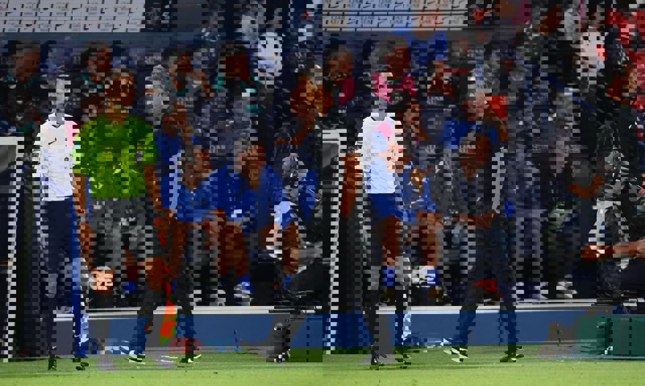 2074377