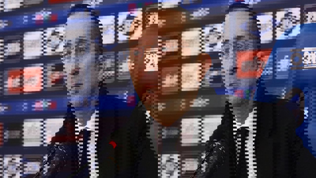 2074431