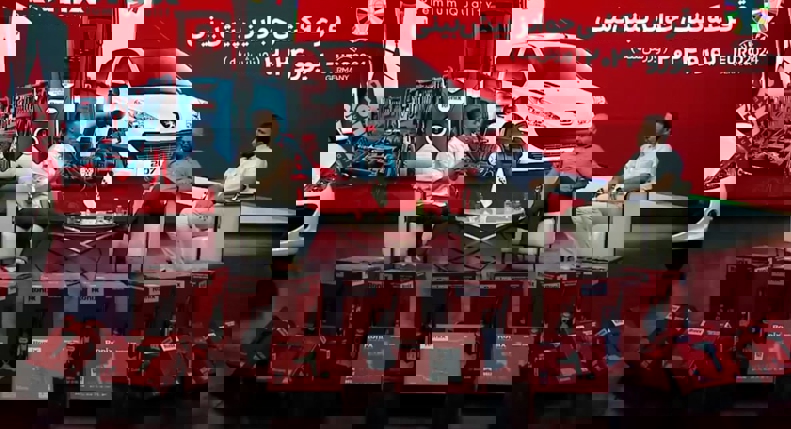 111 جایزه با حضور رونیکس و مهمانان ویژه در استودیو / معرفی برنده جایزه میلیاردی ورزش سه 2
