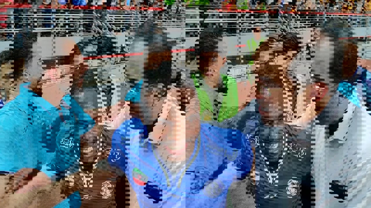 2074496