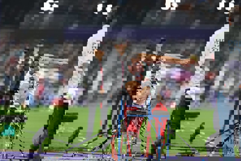 2074938