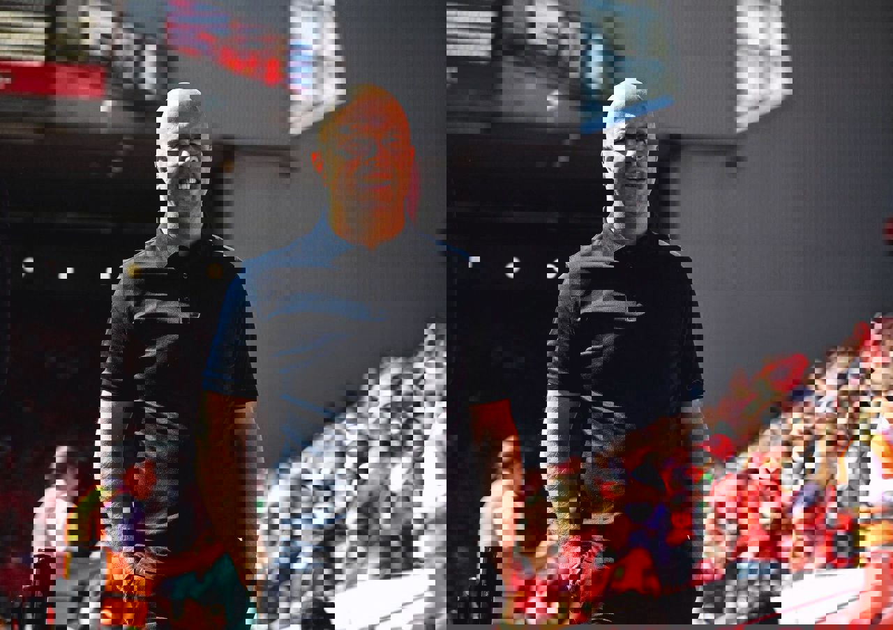 2074598