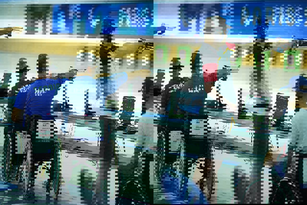 2074636