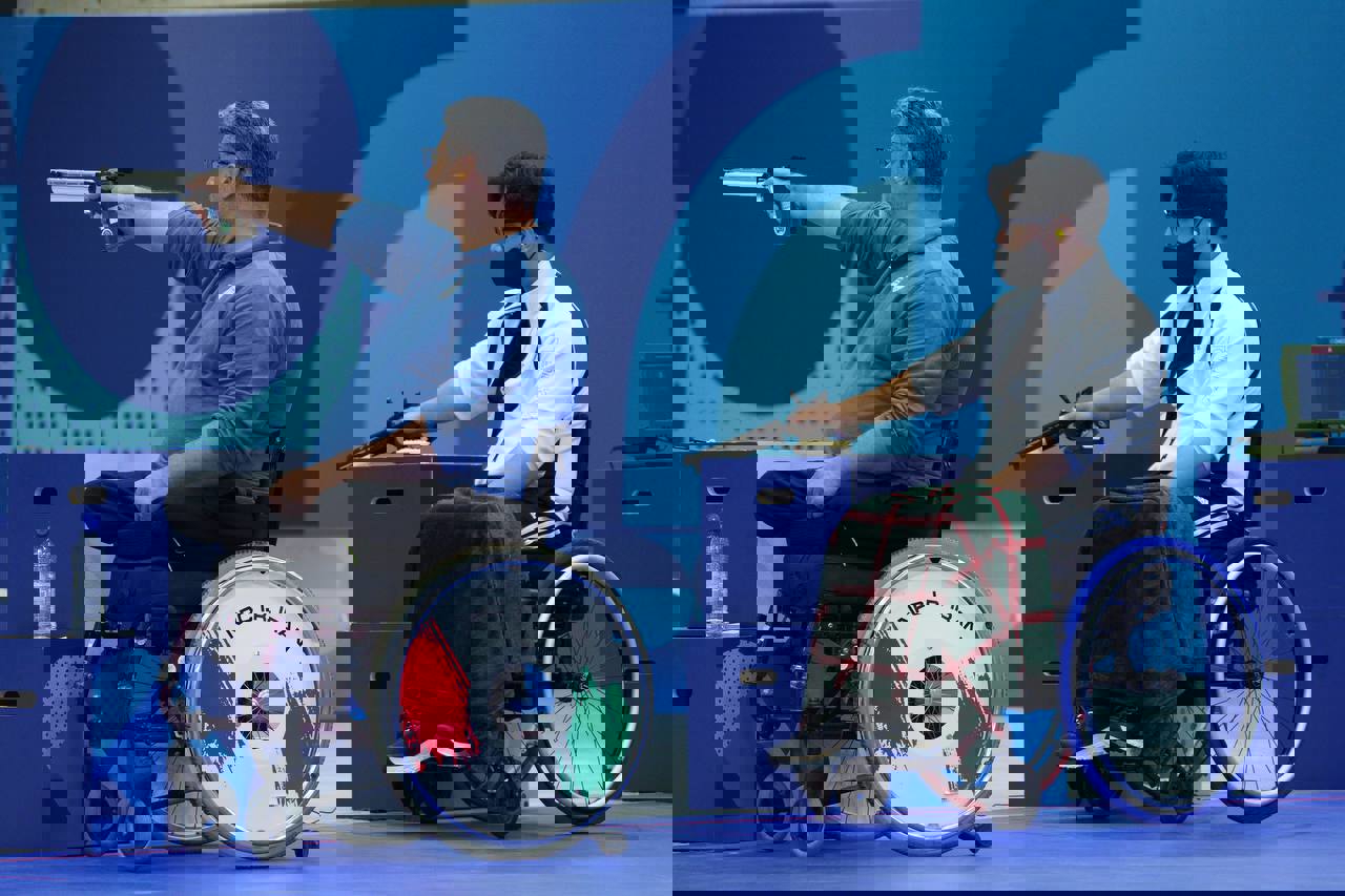 2074684